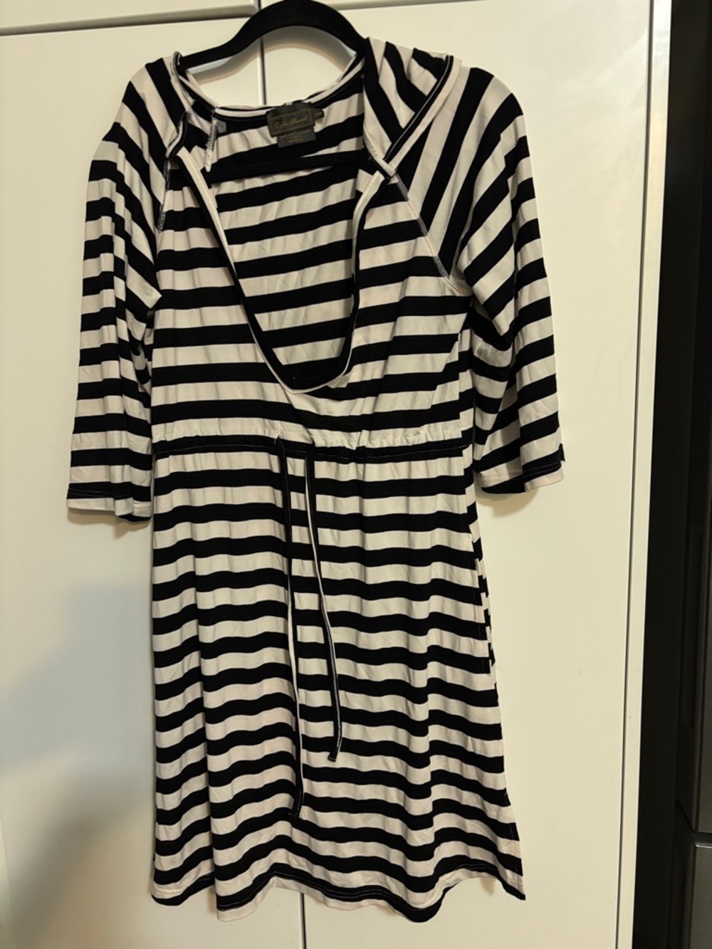 Black & White Striped Midi Dress with Drawstring Waist with pockets Sz Small